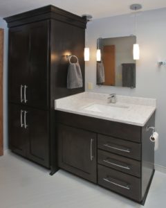 S El Sirroco Dr, New Berlin, Master Bathroom