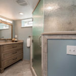 Hi Ridge Ave, Brookfield, Bathroom