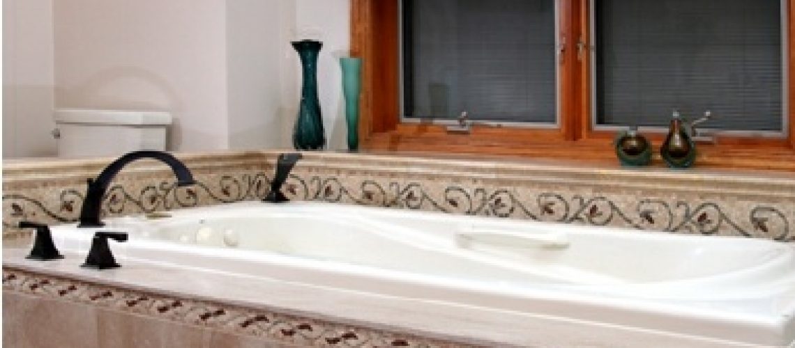 Glenwood Dr, Greendale, Bathroom